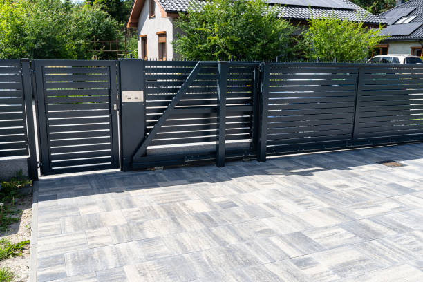 Best Commercial Driveway Pavers  in Fairfield University, CT